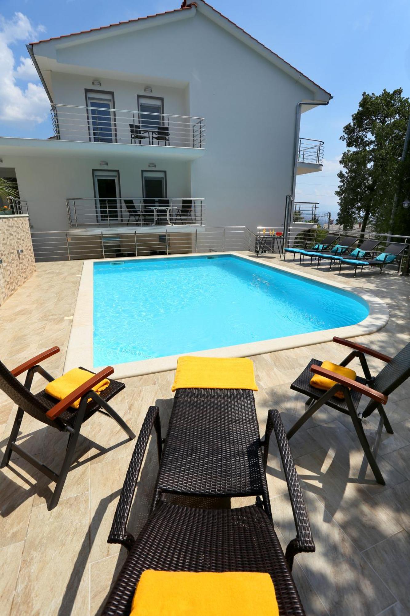 Villa Dragi With Pool, Sauna, & Whirlpool Opatija Room photo